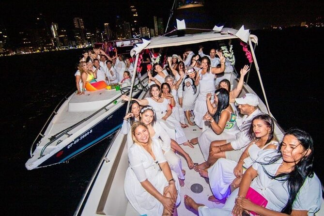 Cartagena Bay tour with open bar included. - Key Points to Know Before You Go