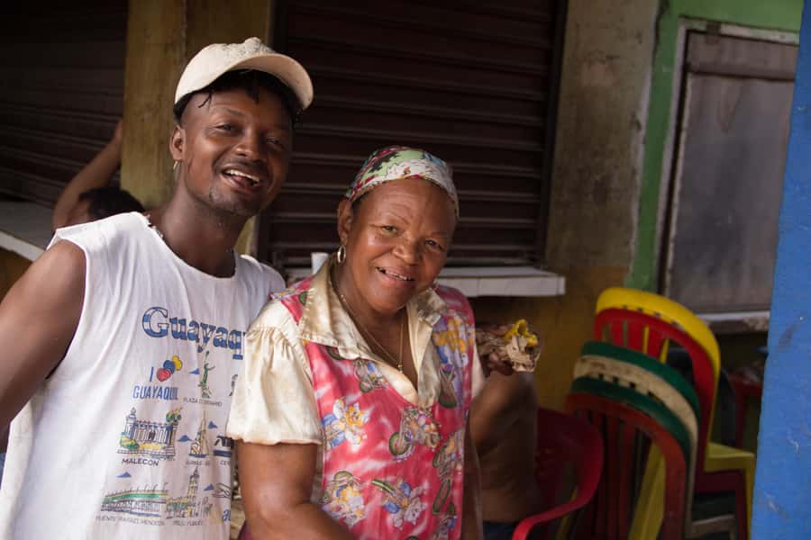Cartagena Bazurto Market: Authentic Food & Culture Tour - Who this tour is for, and who should choose something else