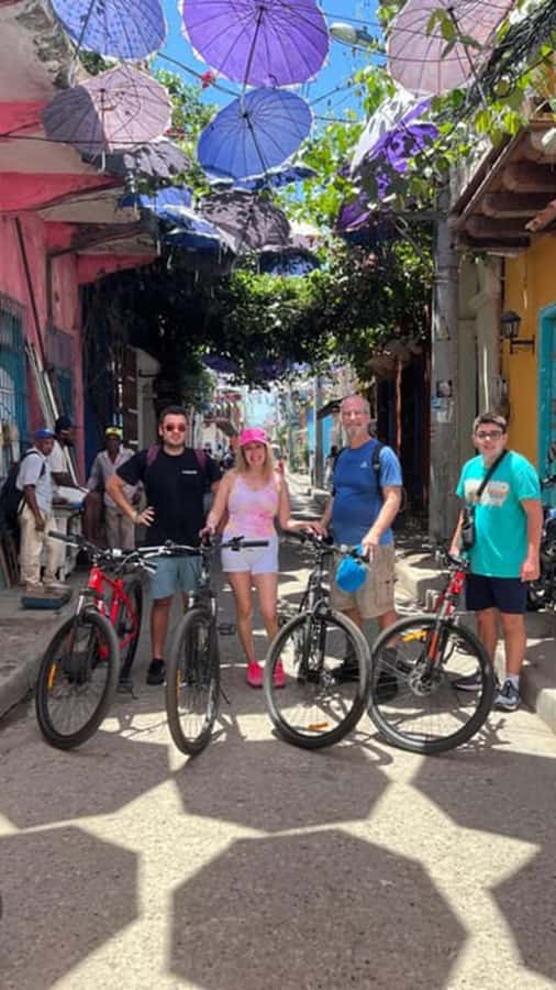 Cartagena: Bike rental 1 hour to 24 hours - Helmets, mechanical help, and the quiet comfort of being supported