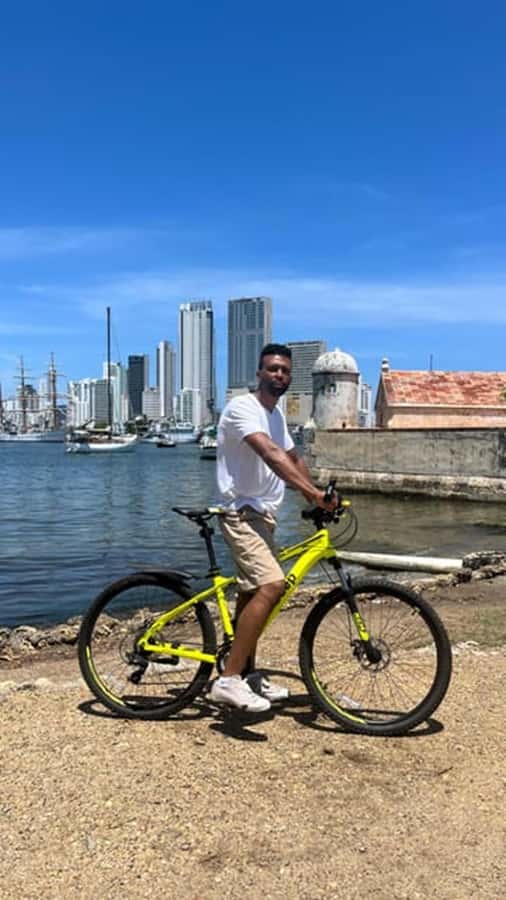 Cartagena: Bike rental 1 hour to 24 hours - Where you start: AV COLOMBIA and how the setup works
