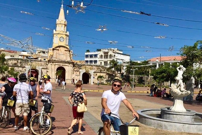 Cartagena Bike Tour - Stops Along the Way: Photos, an Emerald Lesson, and Real Neighborhood Color