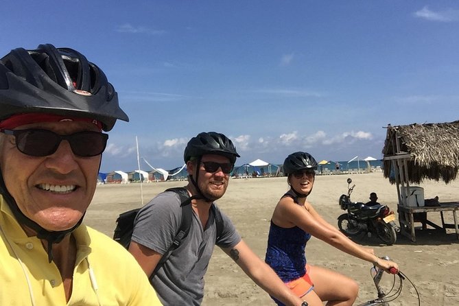 Cartagena-Boquilla Bike Ride Adventure - Rolling through Cartagena’s Walled City: history you can feel in the streets