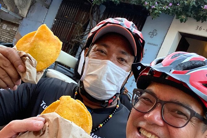 Cartagena by Bike: History, Culture and More Inside the Wall - Why Cartagena feels different from a bike
