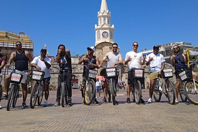 Cartagena by Bike: History, Culture and More Inside the Wall - Stop 2: Getsemaní’s main square and the Nov 11, 1811 story