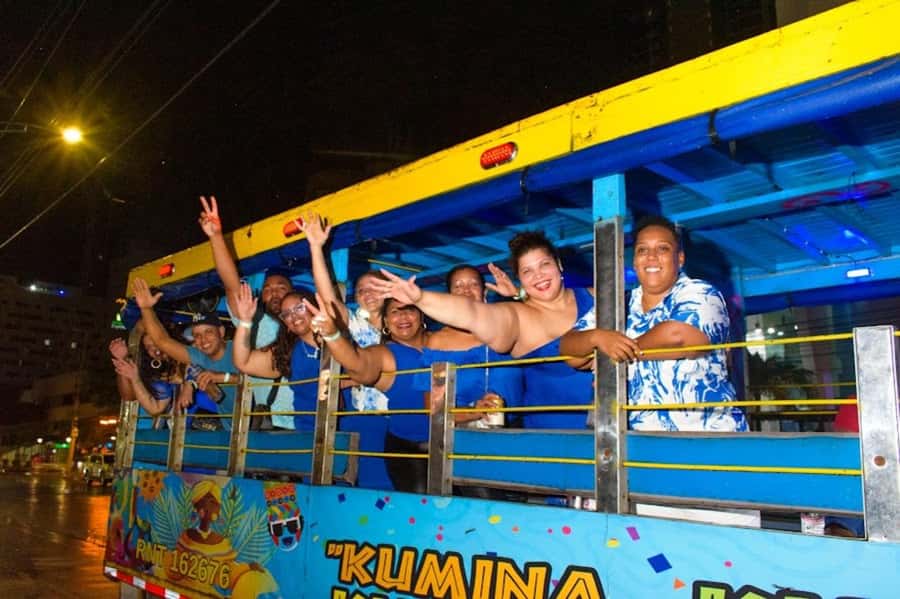 CARTAGENA: Chiva Tipical Chiva Rumbera night with entrance to the Disco - Finishing at Taboo Disco Club: how to make the most of the entrance