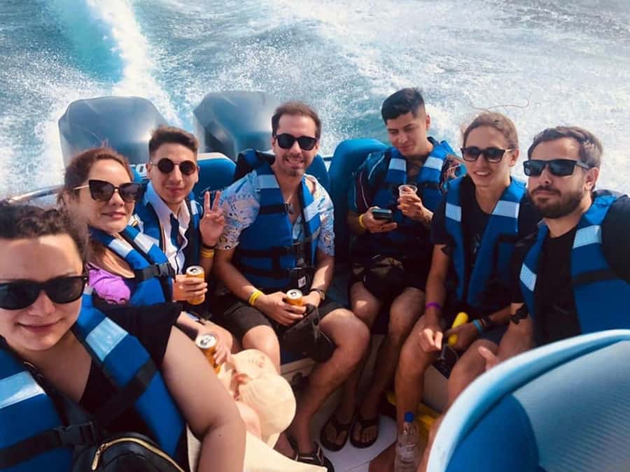 Cartagena: CHOLON & BARU with lunch - Speedboat crossings: quick, loud, and weather dependent