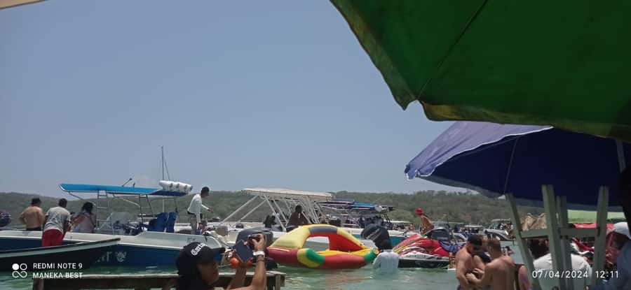 Cartagena: Cholon Island, Playa Blanca and Luminous Plankton - The night show: luminous plankton at Portonaito Lagoon
