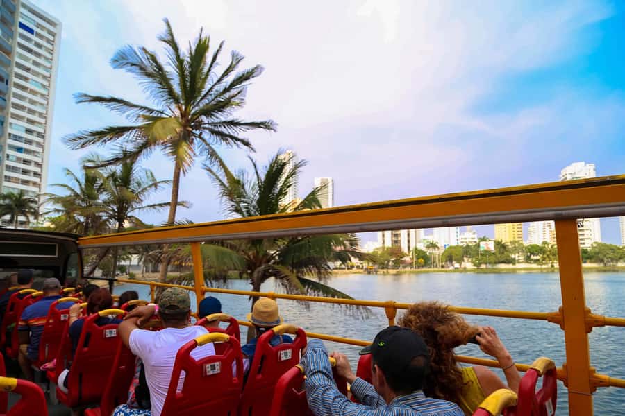 Cartagena: City Sightseeing Hop-On Hop-Off Bus Tour & Extras - Getting On at Muelle de la Bodeguita, and How the Timing Really Works