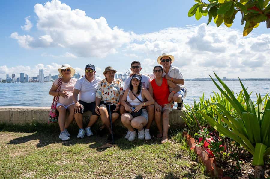 Cartagena: CITY TOUR IN ENGLISH, Old city, Monuments, Castle - Key highlights you will care about