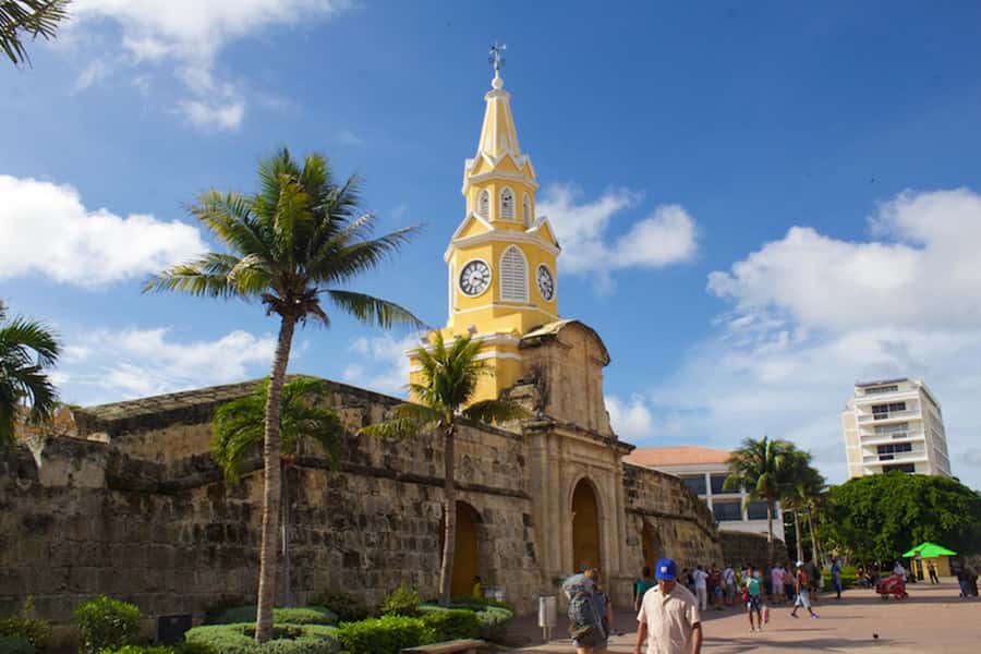 Cartagena: CITY TOUR OVERVIEW of the city Boots castle chiva - A Cartagena Chiva tour that mixes speed, views, and a real Old Town walk