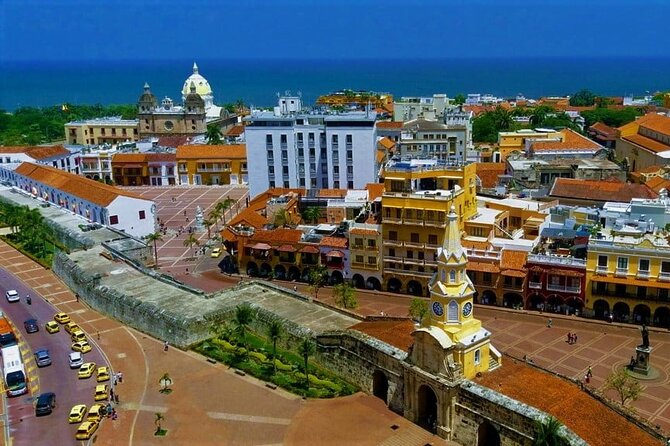 Cartagena City Tour with Admission to Castillo San Felipe - Should you book this San Felipe and photo stop tour?