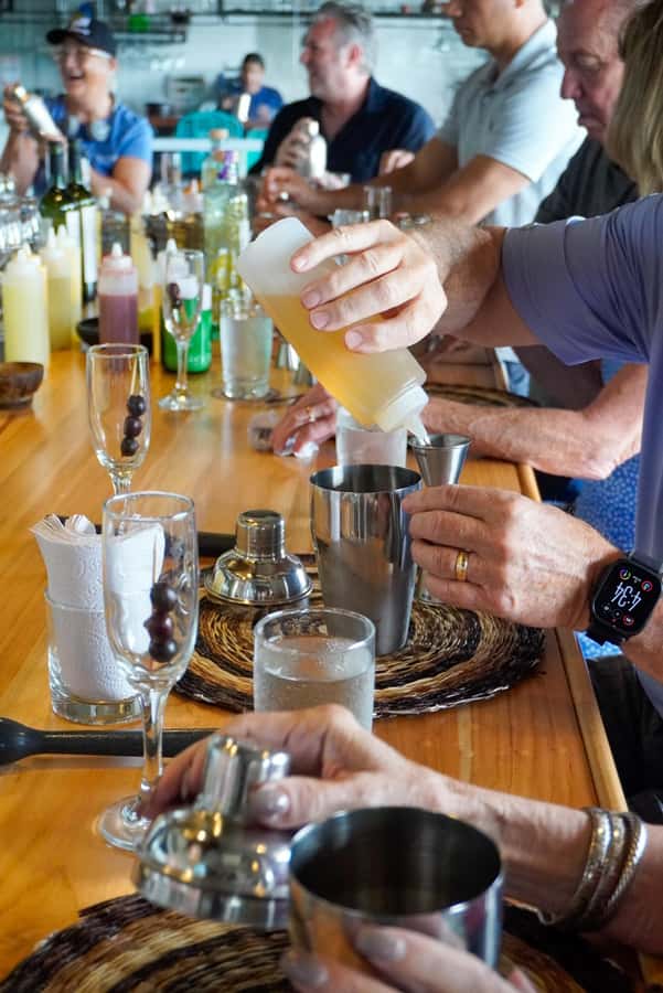 Cartagena: Colombian Cocktail Masterclass - The 90-minute flow: what happens after you walk in