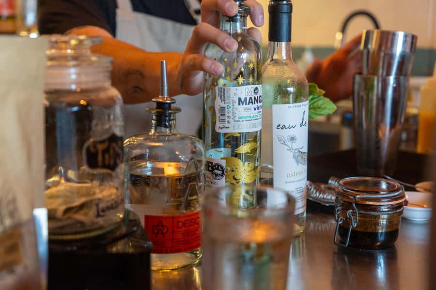 Cartagena: Colombian Cocktail Masterclass - Snacks, water, and a drink class that won’t bulldoze your evening