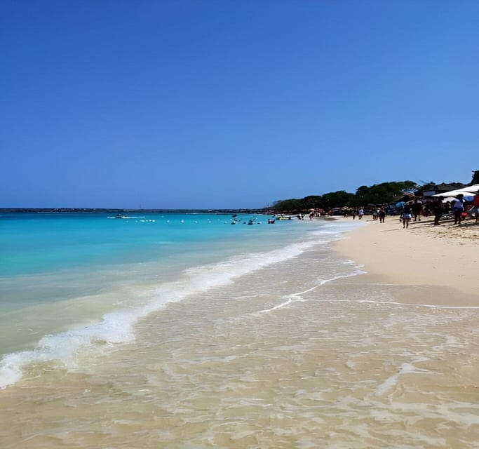 Cartagena: Daytour Aviary and Playa blanca, Barú by bus! - Practical packing list for this exact day
