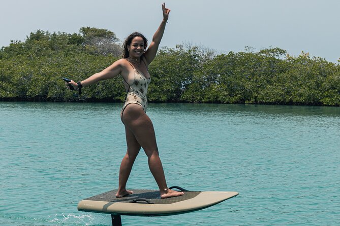 Cartagena Efoil FliteBoard Baru con transport y daypass - Meeting Point Near Torre del Reloj, Then Heading to Baru