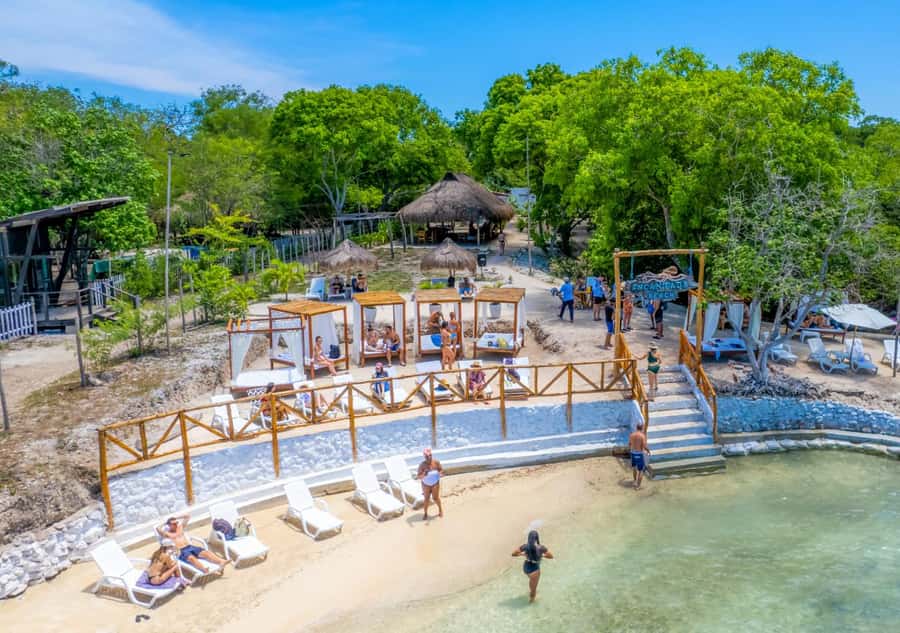 Cartagena: Encantada in Rosario Islands Boat Trip - Key highlights that matter before you go