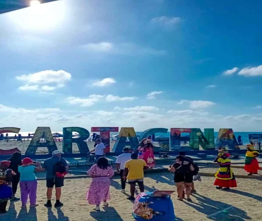 Cartagena: Explore with a city tour aboard a typical "chiva". - Key things to know before you go