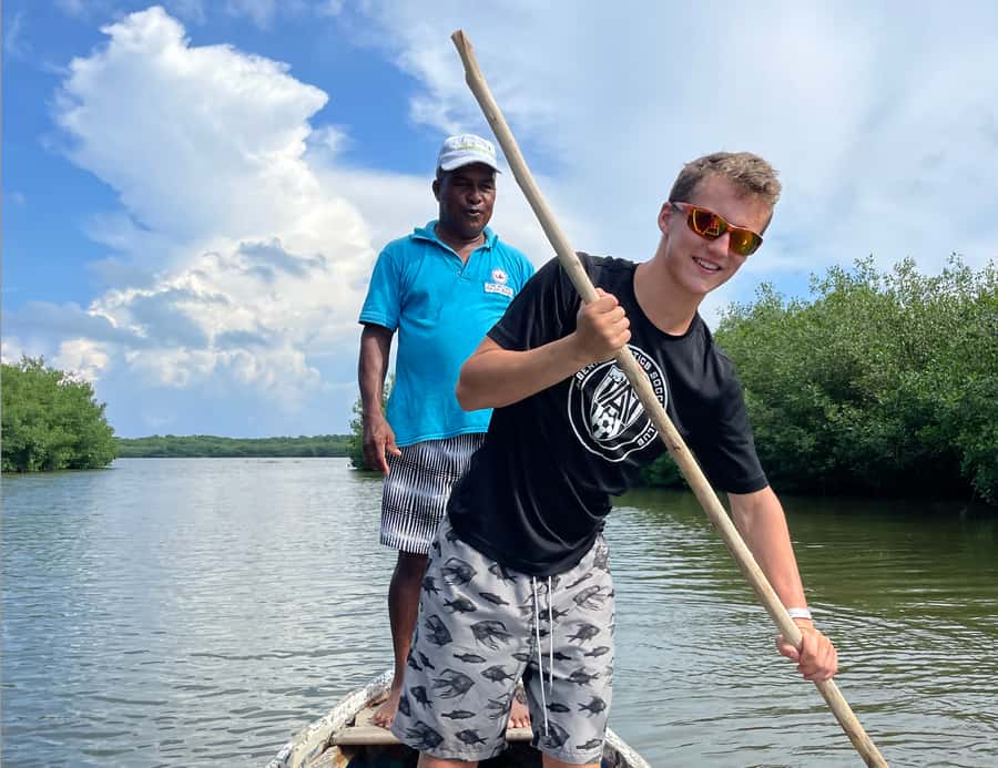 Cartagena Fishing, Crabbing, Birdwatching Experience + Lunch - Who Should Book This Crabbing and Birdwatching Experience