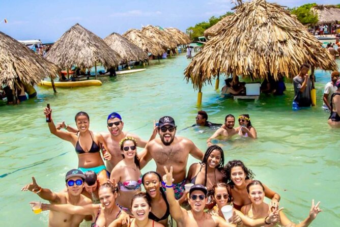 Cartagena Island Hopping: 5-Stop Rosario Islands Tour with Lunch - Final island choice: Rosario resort calm or Cholon party chaos