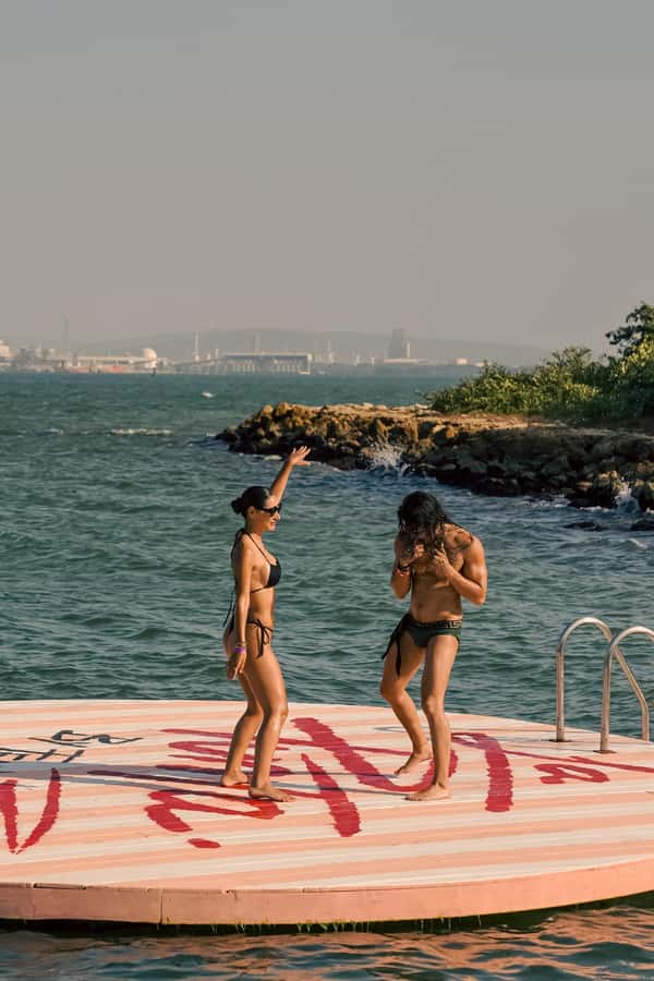 Cartagena: La Punta Beach Club Day Pass (Lunch included) - Key things to know before you go
