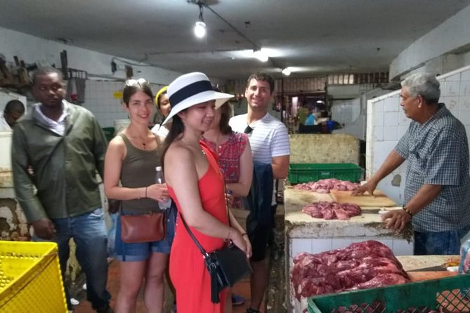 Cartagena Local Market Tour and Cooking Class - The Market Run: Tasting, Choosing, and Learning What to Buy