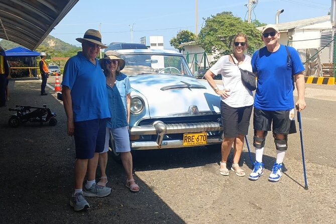Cartagena Luxury Classic Car Tour + Bilingual Historian Guide - Entering the walled heart at Centro Historico and the defensive city wall