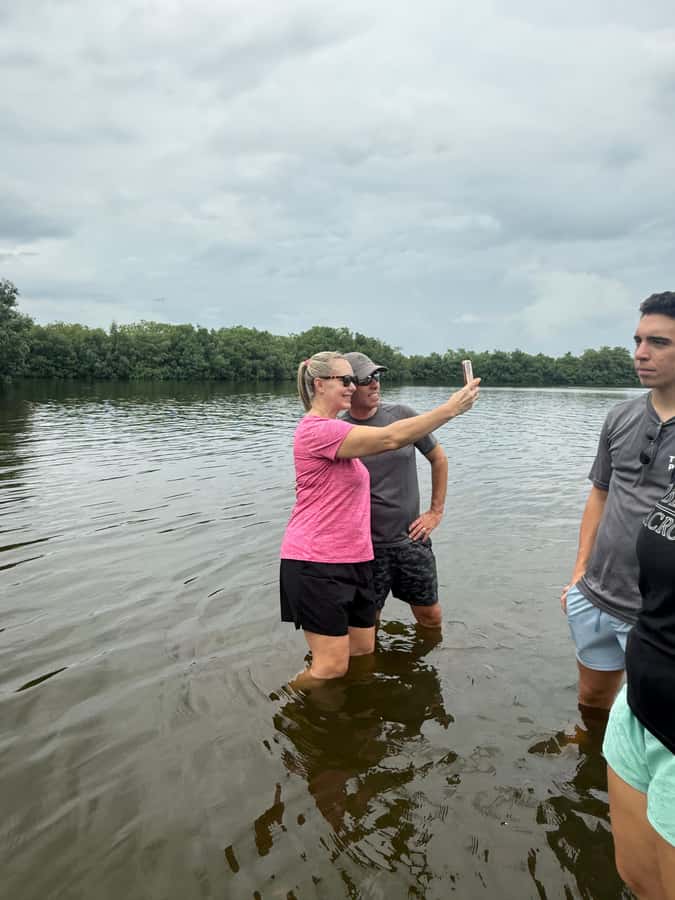Cartagena: Mangrove Eco Tour & Fishing with Transportation - Sustainable fishing done the local way: what the lesson teaches beyond fishing