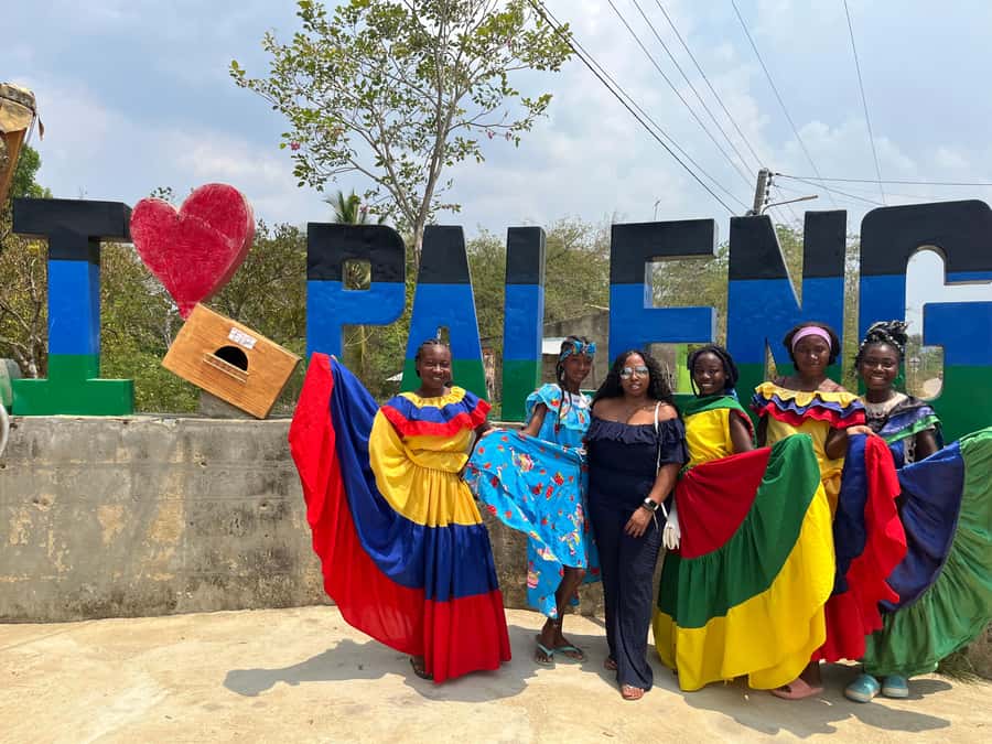 Cartagena: Palenque´s tour, dance show, lunch, pick-Up inclu - Casa del instrumento (paito): the dance show and hands-on music moments