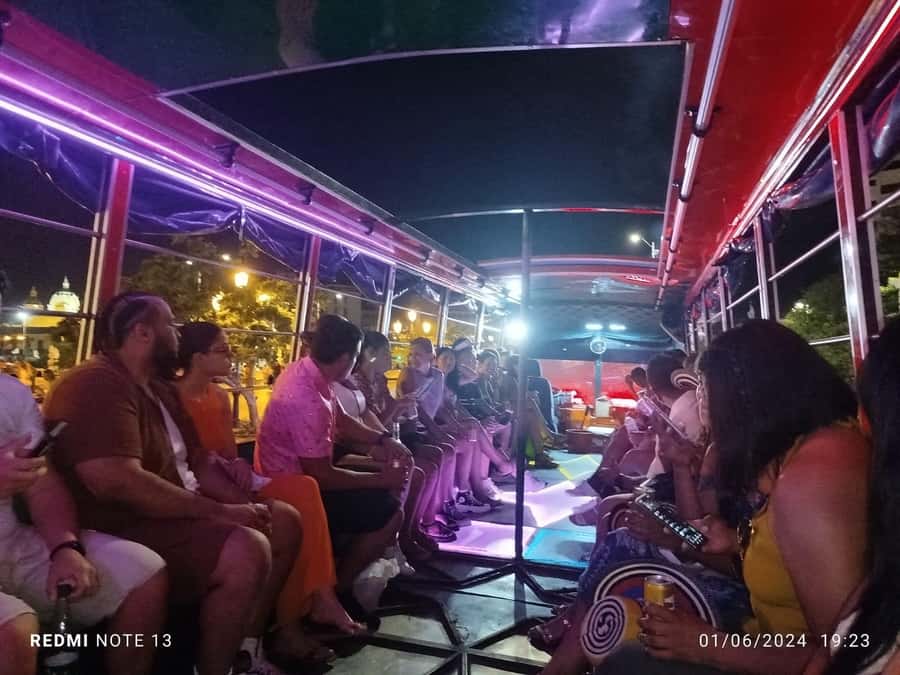 Cartagena: Party on a typical bus crossing the city - Price Check: Why $11 Can Actually Be Good Value