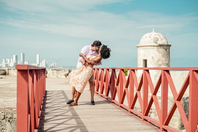 Cartagena Photo-Tour Experience - PRIVATE Photoshoot - A photo walk that keeps Cartagena feeling real
