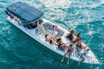 Private boat + Private island + Cholon + Snorkeling