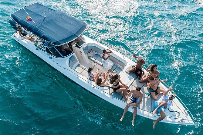 Cartagena : Private boat + Private island + Cholon + Snorkeling - Private Beach Club Hours on Rosario de Mar