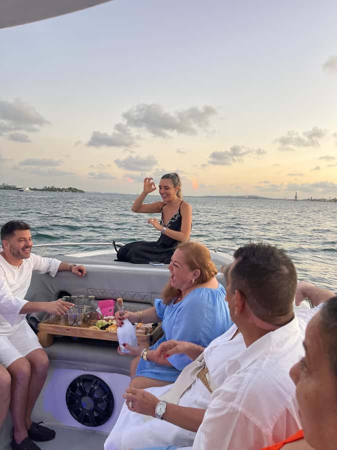 Cartagena: Private Sunset and Night Boat Tour - The Virgin in the Center of the Bay, and Why That Detail Helps