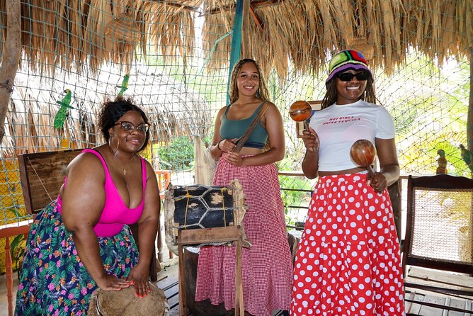 Cartagena Real : neighborhood, mangrove, fishing, typical lunch and culture - Why the La Boquilla mangroves feel like real Cartagena Real