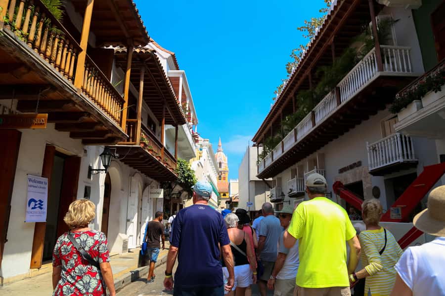 Cartagena: Shared Walking Tour of the Colonial Old Town - Who this shared Colonial Old Town tour is best for