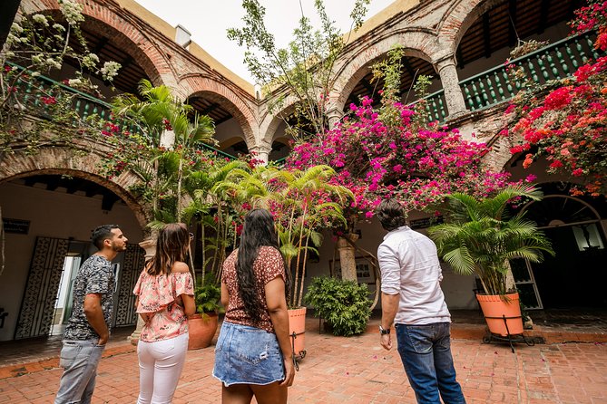 Cartagena Sightseeing Tour for Cruises - Group size and how it feels during the day