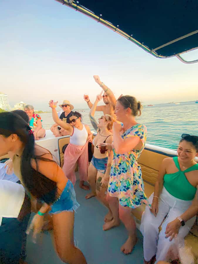 Cartagena: Speed Boat Party on the Bay with open bar - Why this speed boat party feels like Cartagena, not a generic night out