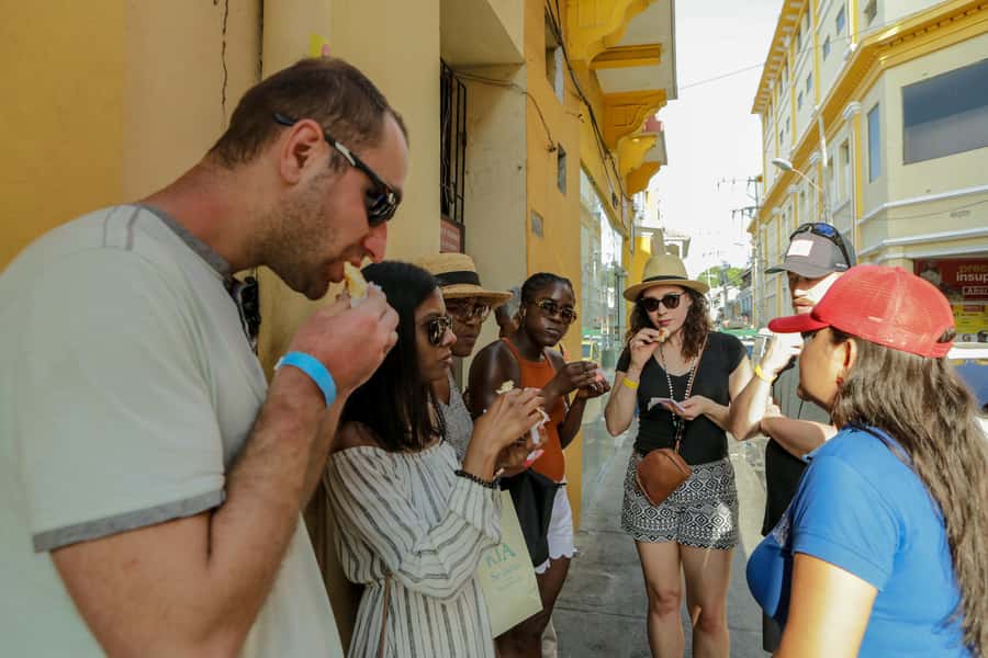 Cartagena: Street Food Walking Tour - Key Things You’ll Taste and Learn