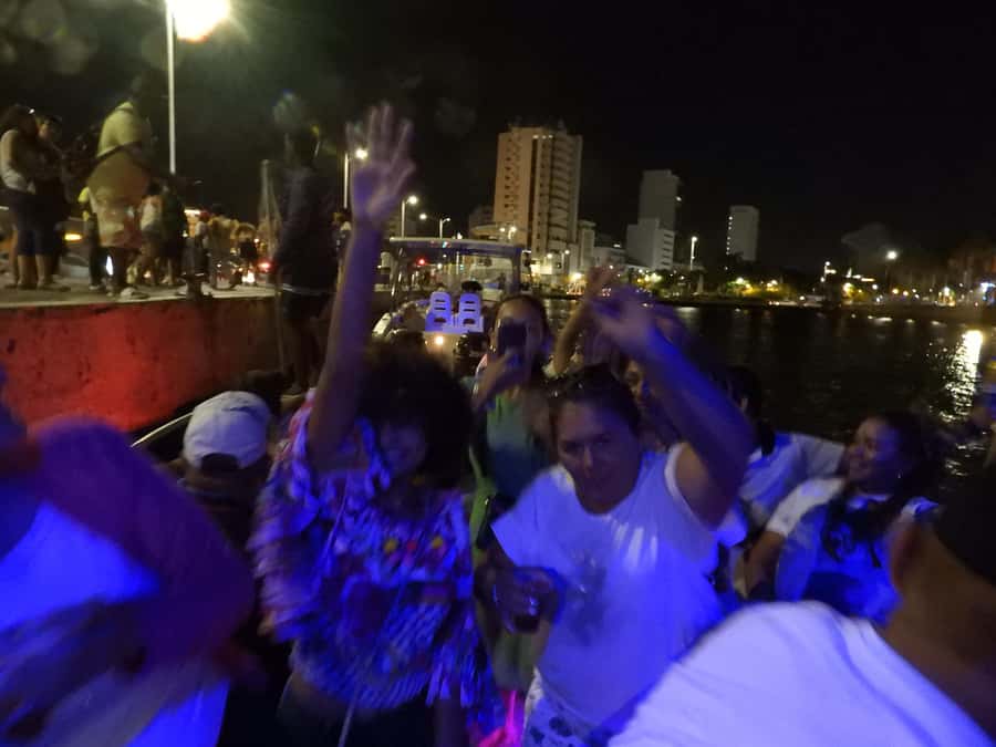 Cartagena: Sunset baytour with Dj, drinks and disco - Timing tips so you don’t miss the best part