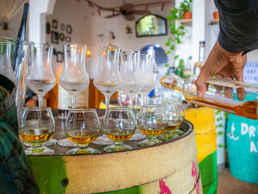 Cartagena: The Legendary Colombian Rum and Chocolate Tasting - Finding your way to El Arsenal: The Rum Box (and what to expect when you arrive)