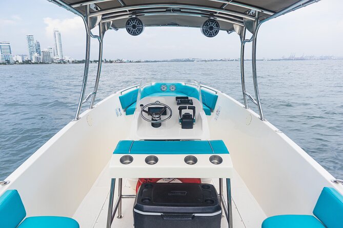 Cartagena to Rosario Islands Luxury Private boat - Snorkeling stop expectations when gear is not included