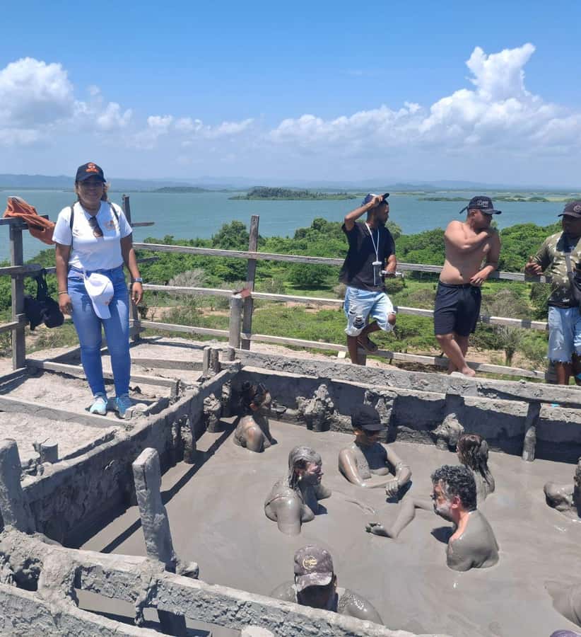 CARTAGENA: Volcan del totumo, Galerazamba and La Boquilla Mangrove Route - Should You Book This Galerazamba, Totumo, and La Boquilla Route?