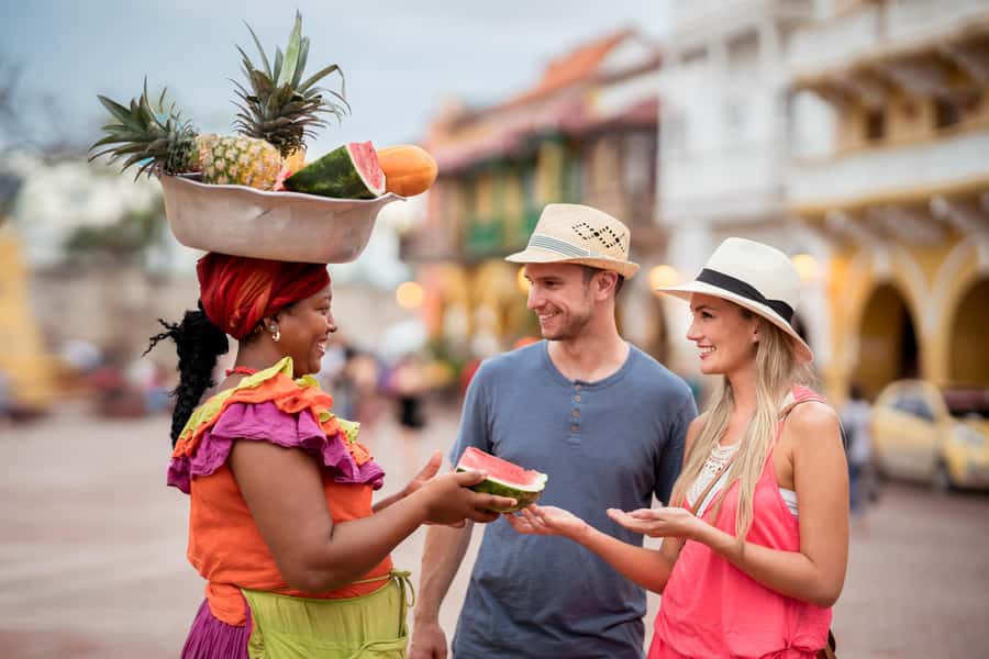 Cartagena: Walled City and Getsemani Shared Walking Tour - Key things you’ll notice on this Cartagena walk