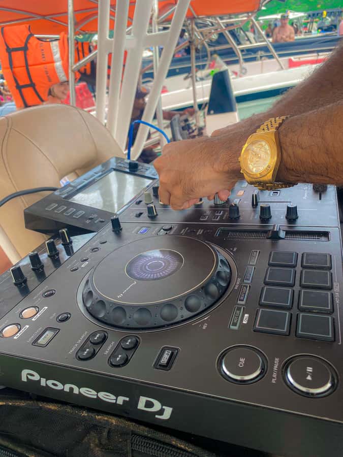 Cholon Forever Boat Party - Price and value: is $101 worth it?