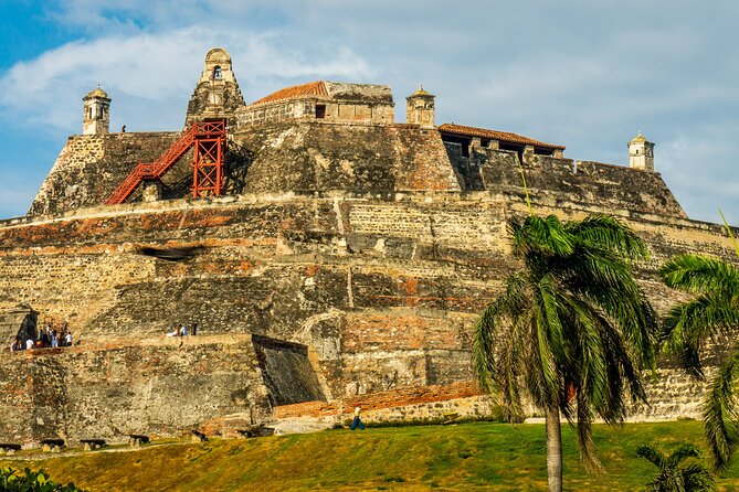 City Tour in Cartagena with visit to San Felipe Castle - Comfort, Safety, and Small Group Size That Keeps You From Getting Lost