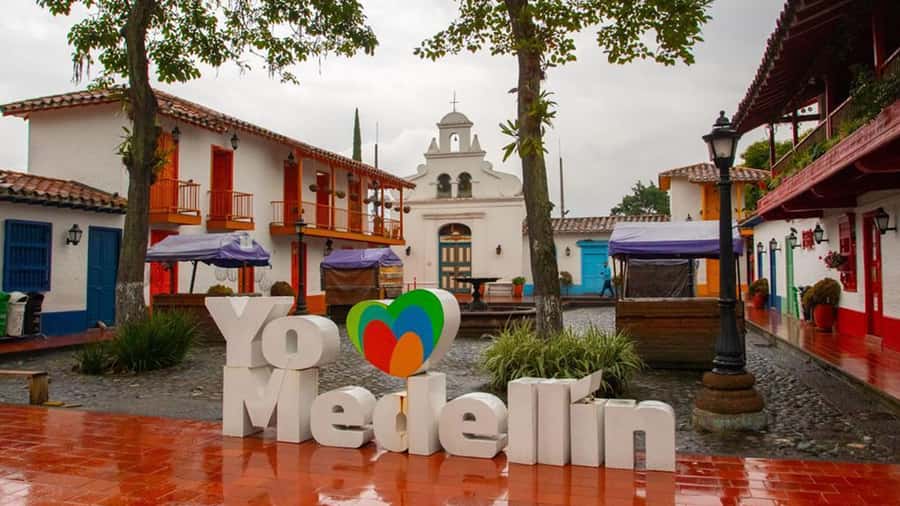City Tour Medellin with a Chiva or a thematic van - Key things to know before you go