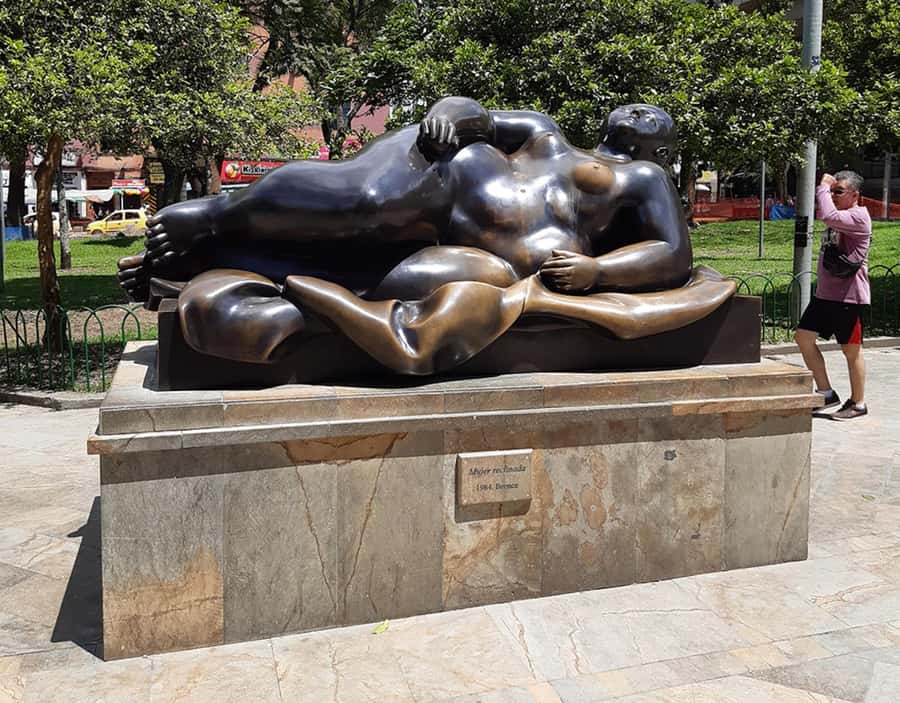 City Tour of Downtown Medellin Private or Shared - What 3 to 4 hours really means on the ground