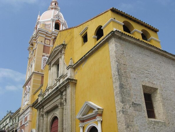CITY WALLED CITY SEGWAY SKATEBOARD TOUR and GETSEMANI - Key highlights you will feel right away