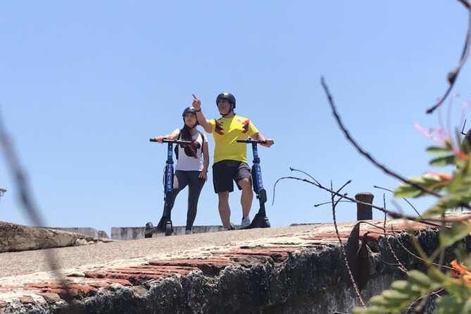 CITY WALLED CITY SEGWAY SKATEBOARD TOUR and GETSEMANI - Meeting point and the ride flow that keeps you from getting lost