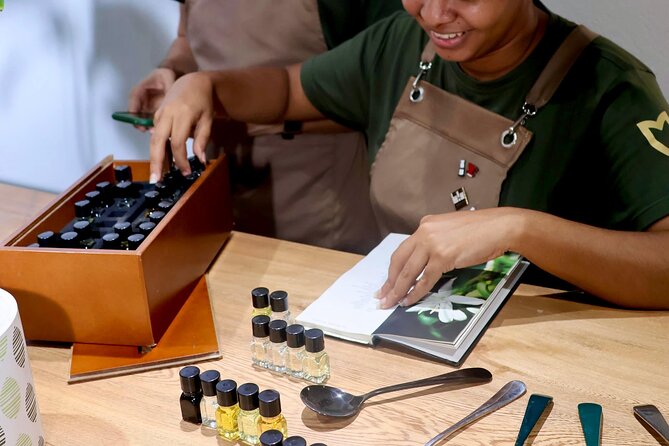 Coffee beyond the drink: master's degree in Colombian coffee - Le Nez du Café: Training Your Nose With Real Smell Cues